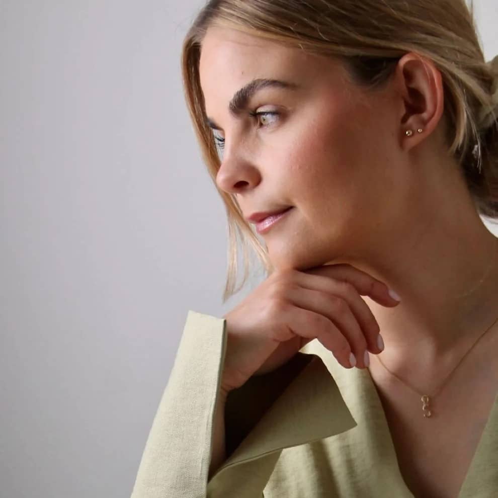 Initial M – Bild 4