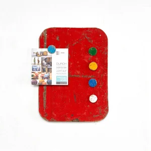 Magnettafel aus recycelten Ölfässern mit 5 bunten Magneten Farbe : RED